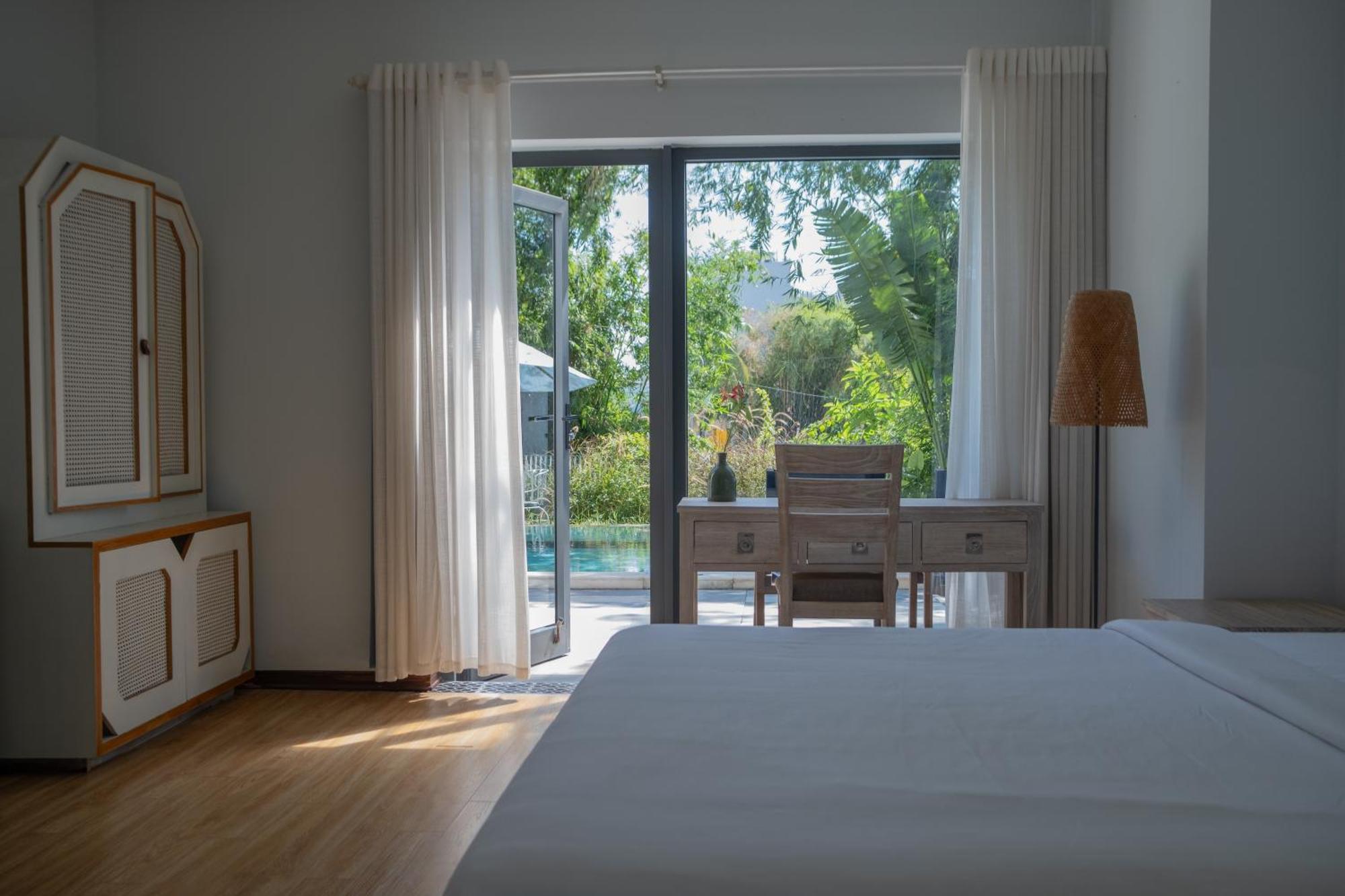 Homeday Retreats Tan Thanh Exterior foto